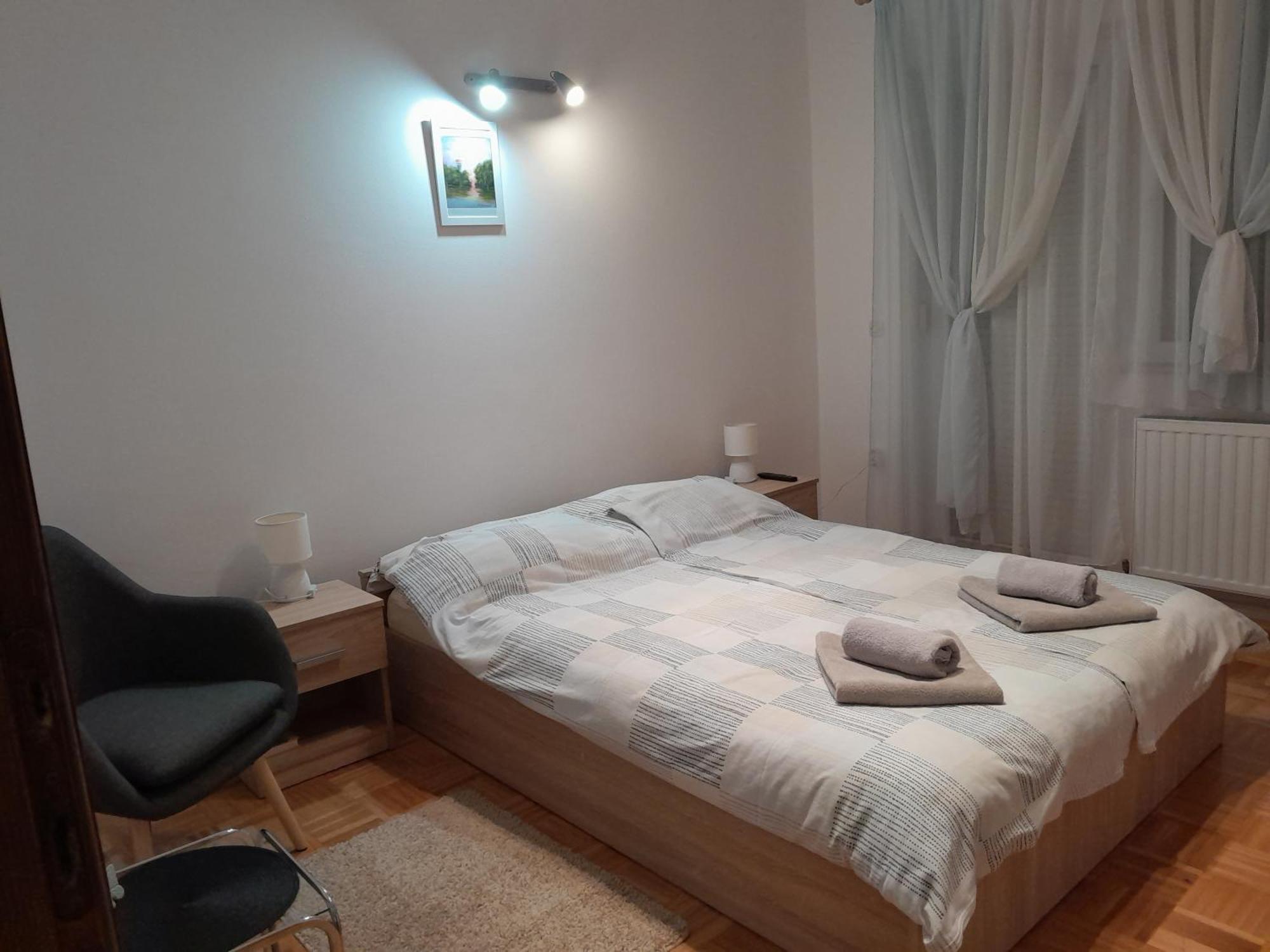 Apartman Kod Dide I Bake فوكوفار المظهر الخارجي الصورة