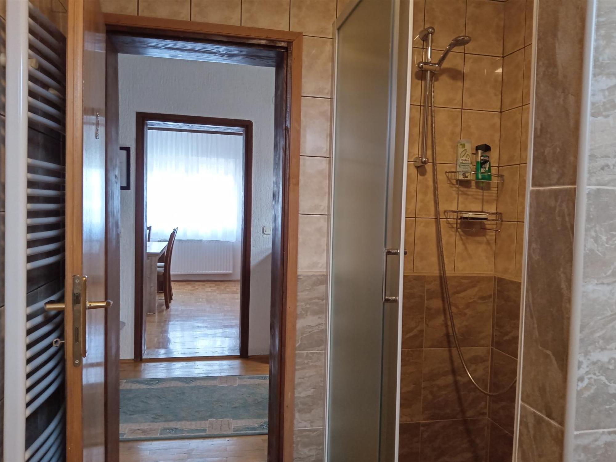 Apartman Kod Dide I Bake فوكوفار المظهر الخارجي الصورة