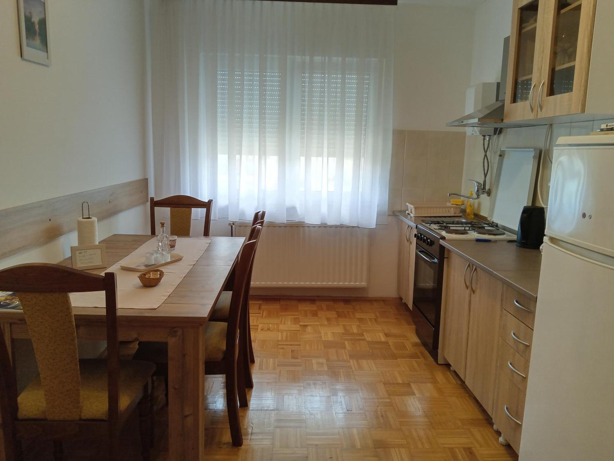Apartman Kod Dide I Bake فوكوفار المظهر الخارجي الصورة