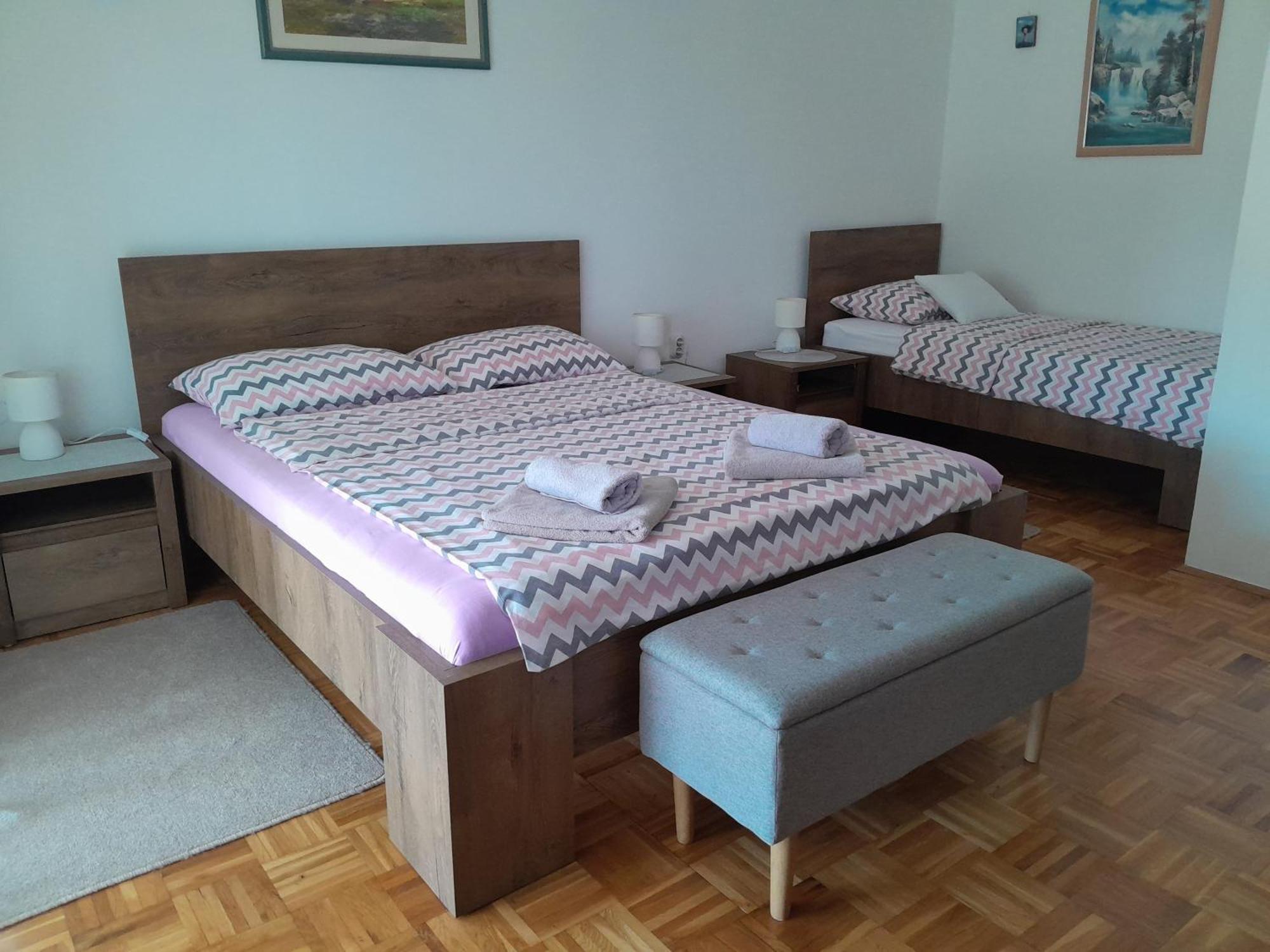 Apartman Kod Dide I Bake فوكوفار المظهر الخارجي الصورة